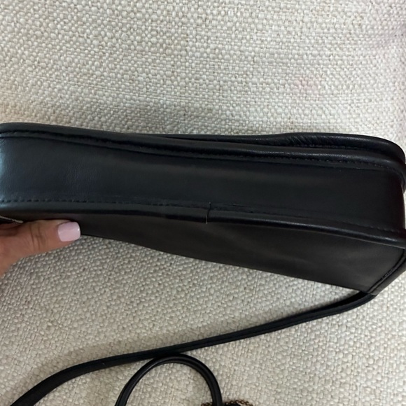 Vintage Coach Dinky Black Leather Crossbody Bag with hang tag - Picture 8 of 13